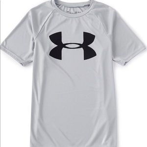🔹 NWT Under Armour tech Tee big logo boys 6